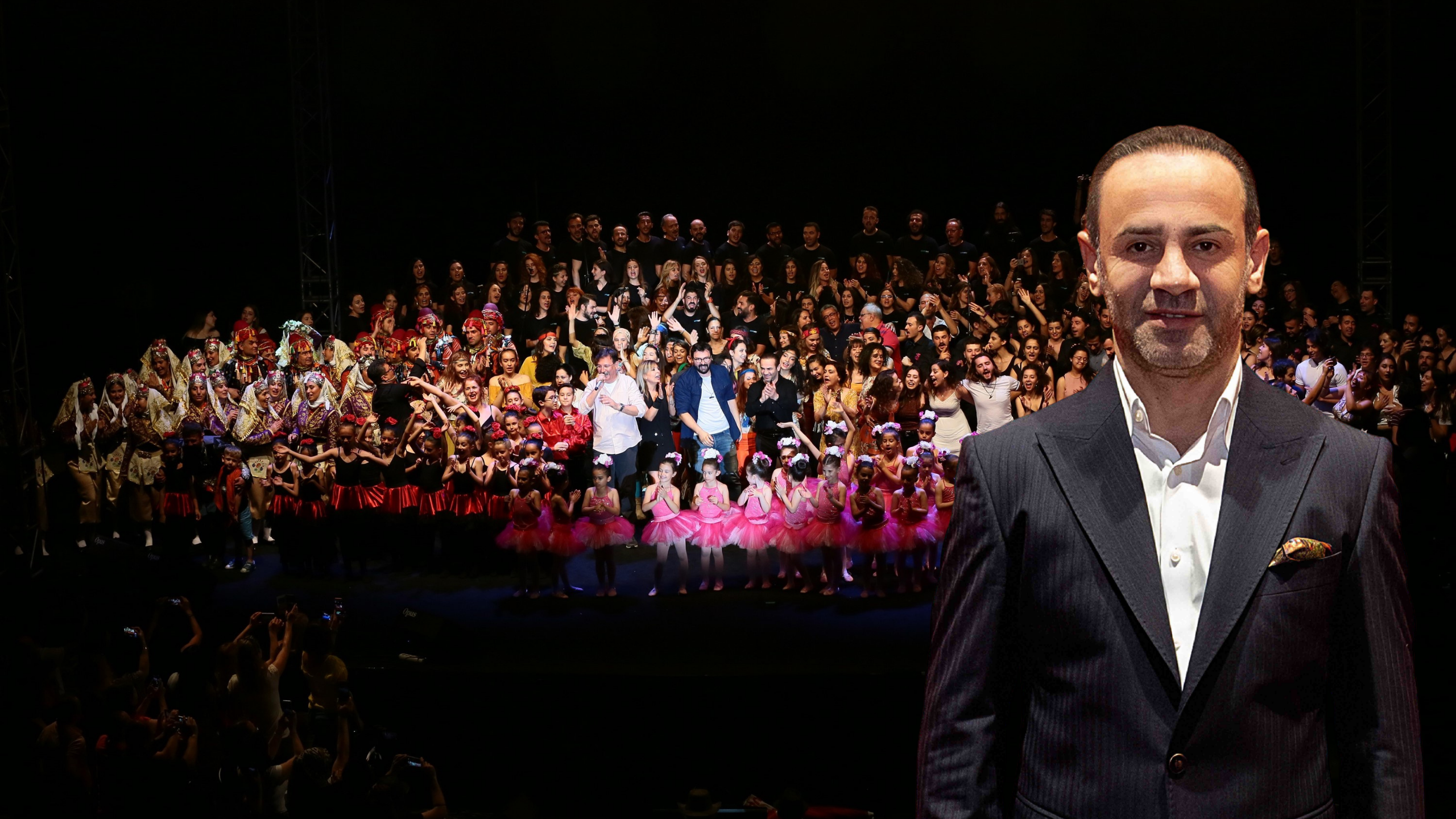 Folkart Academy, 2025–2026 döneminde tiyatro merkezli ücretsiz eğitimlere başlıyor. İlk