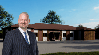 Menemen Belediyesi, her ay açılış hedefiyle ilçeyi donatmaya devam ediyor.