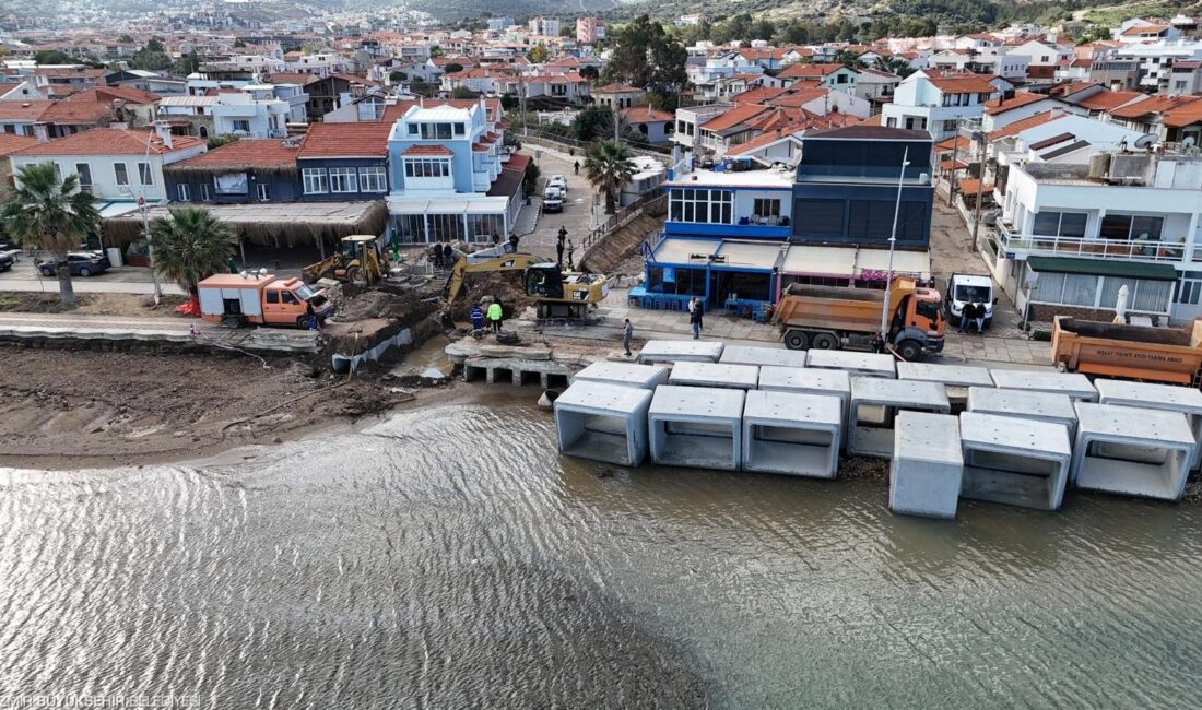Yeni Foça’da geçtiğimiz ay büyük taşkınlara yol açan Şavklı Deresi’nde