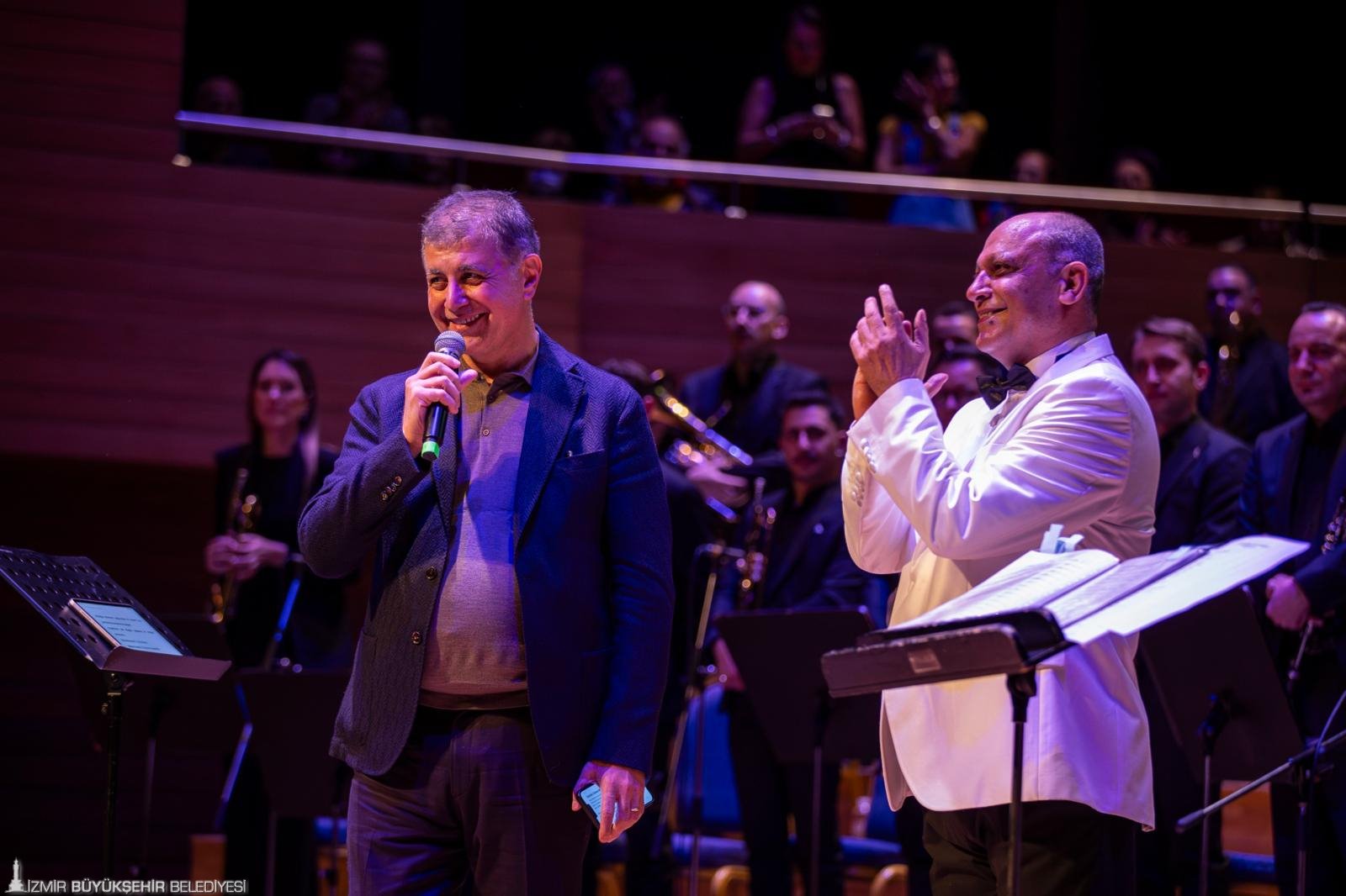 İzmir Büyükşehir Belediyesi, mart 2025’te kaybettiğimiz Edip Akbayram ve Volkan