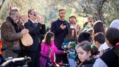 İzmir Büyükşehir Belediye Başkanı Dr. Cemil Tugay, Halk TV’de yayınlanan