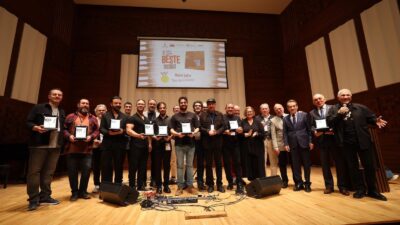 İzmir Büyükşehir Belediyesi’nin paydaşları arasında yer aldığı 32. TBD-Halıcı Bilgisayarla