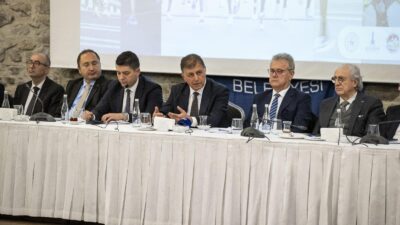 İzmir Büyükşehir Belediye Başkanı Dr. Cemil Tugay, kentin su geleceğini