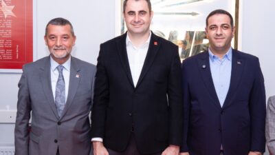 CHP İzmir İl Başkanı Çağatay Güç, kurultay sonrası Narlıdere’de sahaya