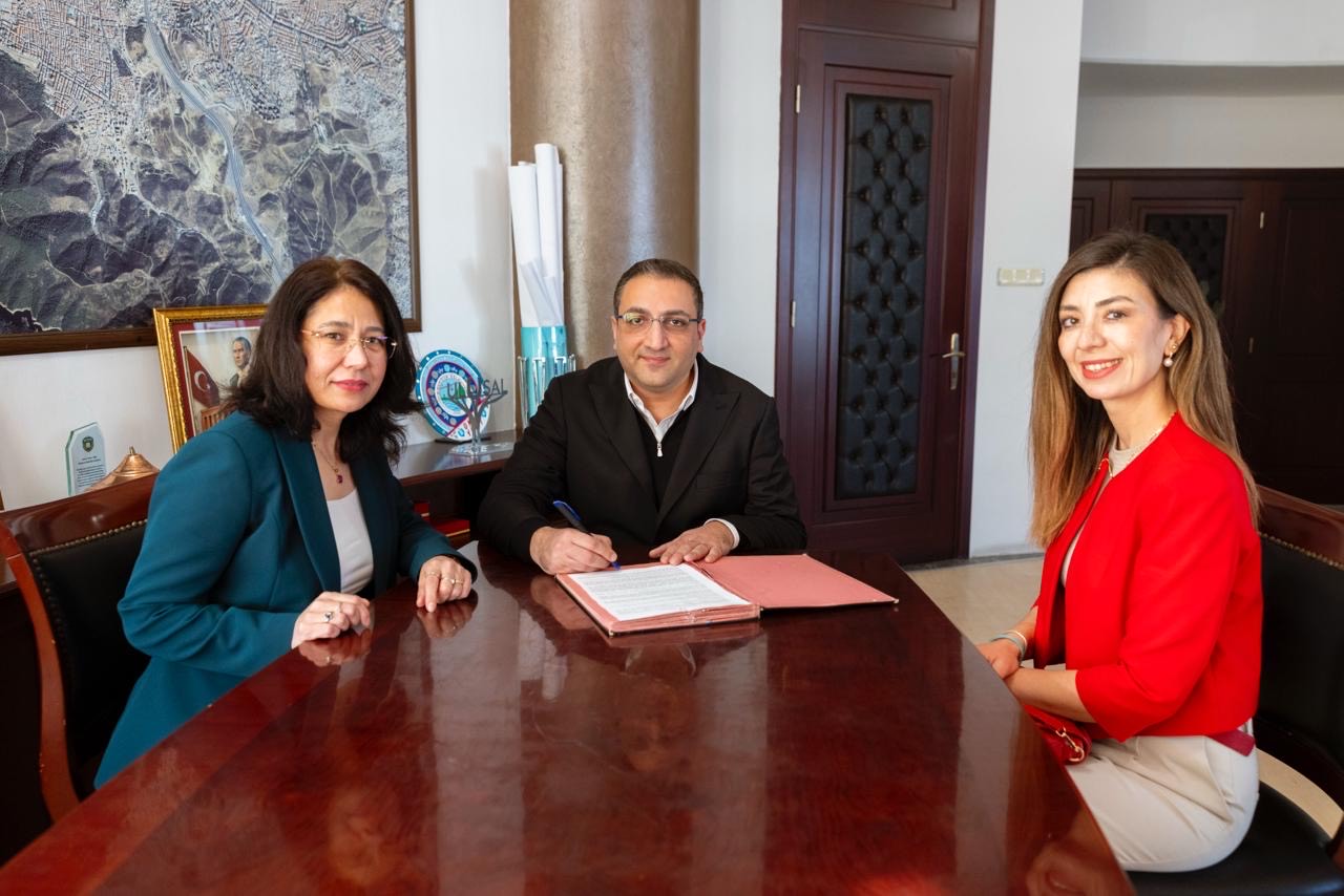 Balçova Belediyesi, İzmir’deki en yüksek promosyon anlaşmalarından birine imza atarak