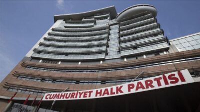 CHP’de Cumhurbaşkanlığı Aday Ofisi Yürütme Kurulu oluşturuldu. Kurulda İzmir milletvekilleri