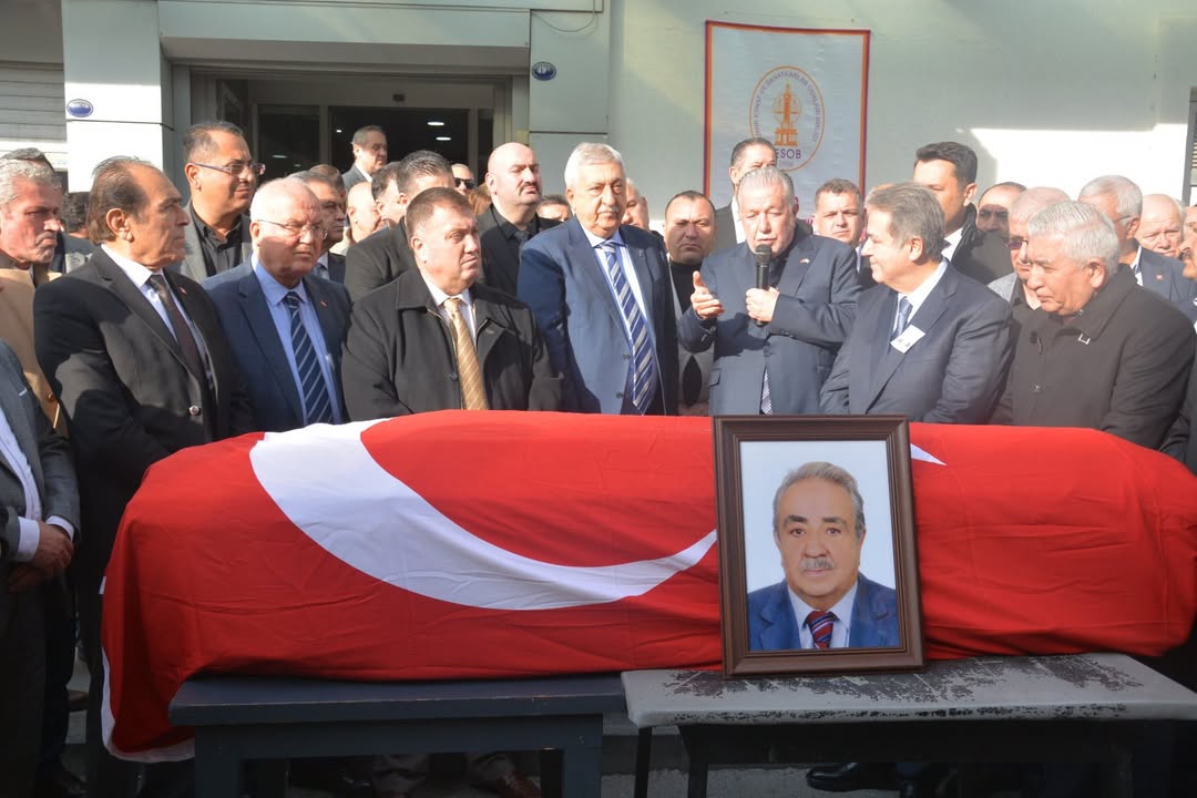 İzmir Esnaf Teşkilatı Kurucu Başkanı Cemal Tercan, düzenlenen törenle son