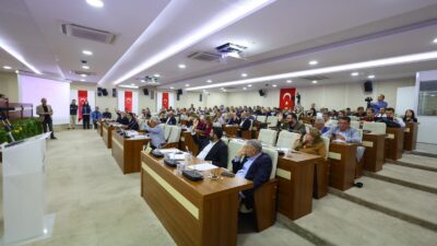 Karabağlar Belediyesi Aralık Ayı Meclisi’nde kentsel dönüşüm, imar planları ve