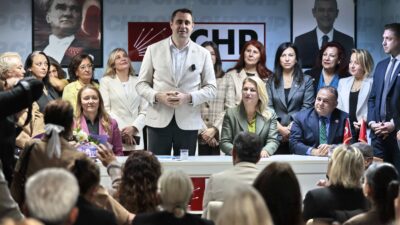 CHP İzmir İl Başkanı Çağatay Güç, Konak ve Selçuk’ta saha