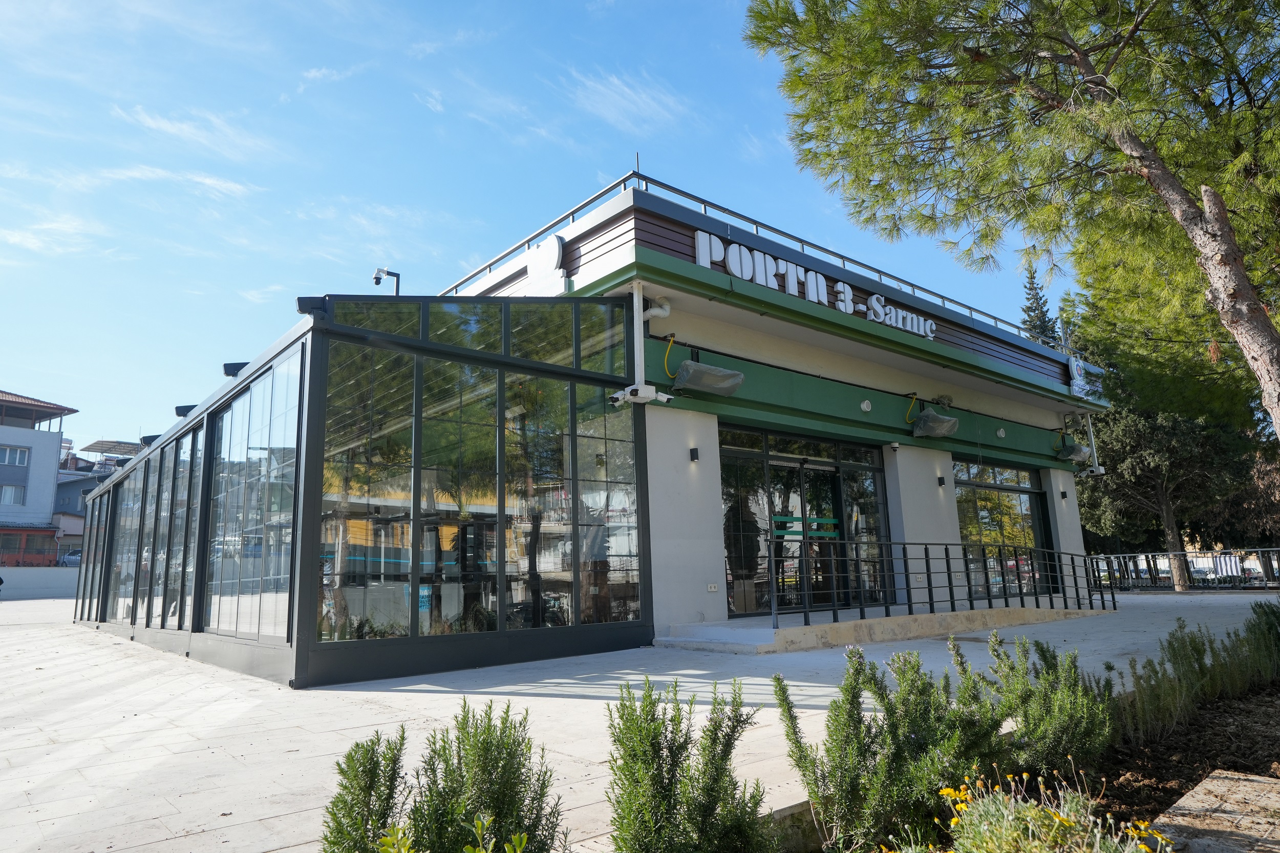 Gaziemir Belediyesi, Sarnıç bölgesine ekonomik ve sağlıklı hizmet sunacak Porta