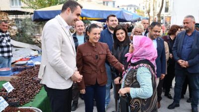 CHP Efes Selçuk İlçe Başkanı İpek Onbaşıoğlu, AK Parti İl