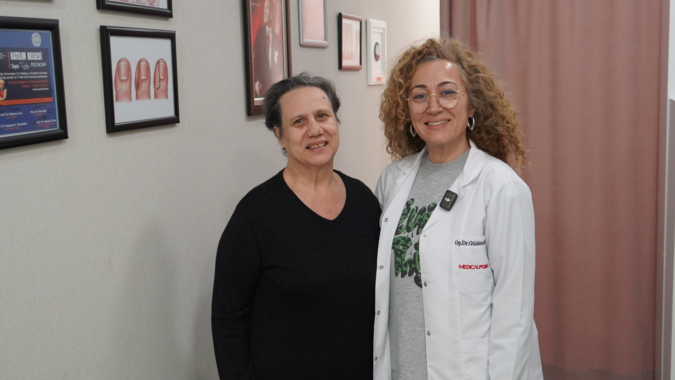 İzmir Ekonomi Üniversitesi Medical Point Hastanesi’nde iki aşamalı ameliyat geçiren