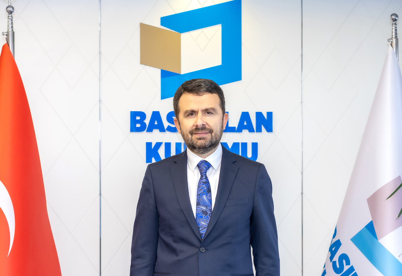 Basın İlan Kurumu Genel Müdürü Abdulkadir Çay, yeni yıl mesajında