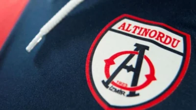 2’nci Lig Beyaz Grup’ta Beykoz Anadoluspor’a 4-0 yenilen Altınordu, iç