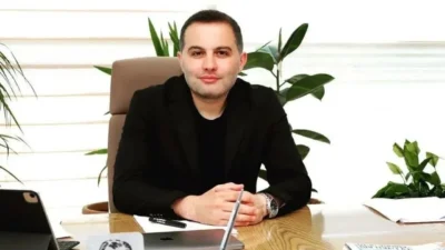 İzmir Büyükşehir Belediyesi’nde yönetim yapılanması sürerken, İşletme ve İştirakler Daire