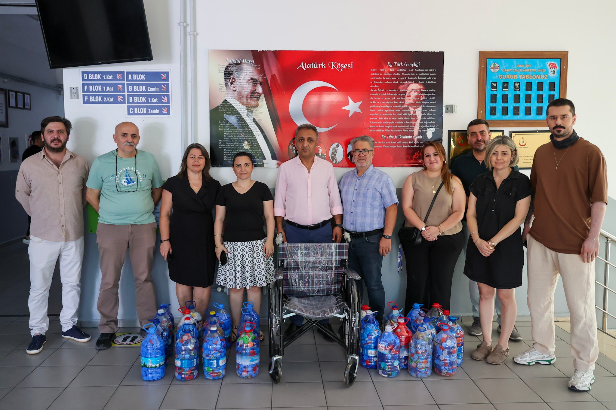 Buca Belediyesi’nin “Kapakları Topluyoruz, Engelleri Aşıyoruz” kampanyası 4 tona yakın