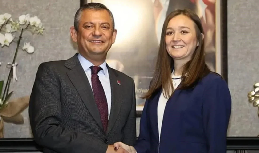 CHP Genel Başkanı Özgür Özel, Kayseri mitinginde Manisa Şehir Hastanesi’nde