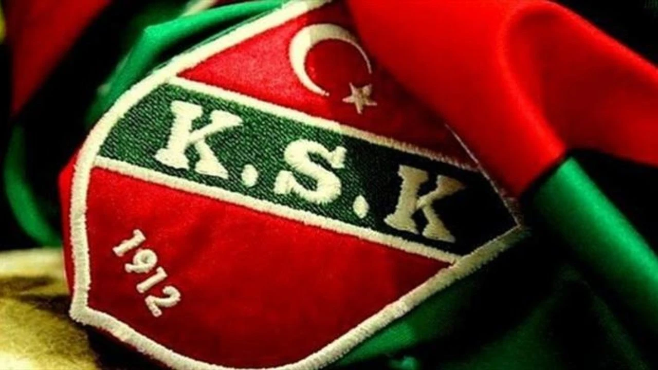 3’üncü Lig 4’üncü Grup’ta Karşıyaka, Bornova 1877’yi 3-1 mağlup ederek