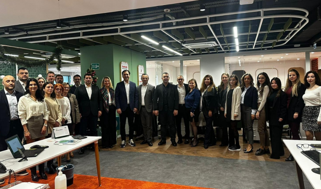 HDI Sigorta üst yönetimi, Ege Bölgesi acenteleriyle İzmir’de buluşarak büyüme