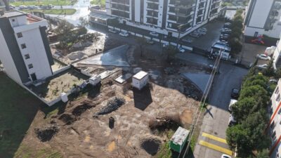 Menderes Belediyesi, Kasımpaşa Mahallesi’nde hem oyun ve dinlenme alanı hem