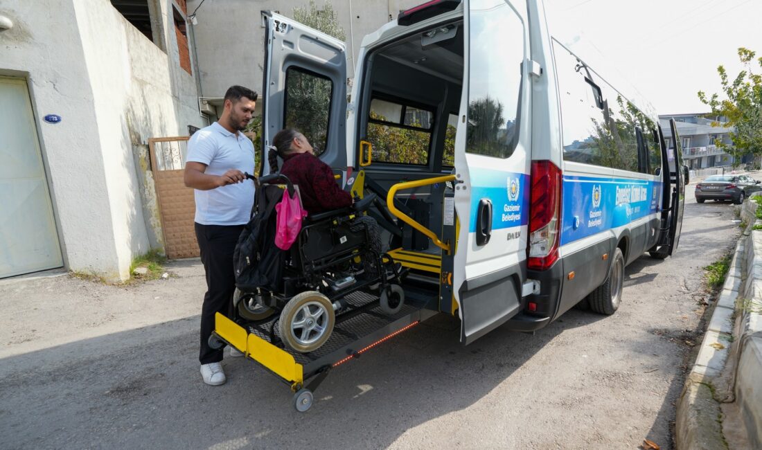 Gaziemir Belediyesi, Engelsiz Hizmet Aracı ile 2025’in 11 ayında 497