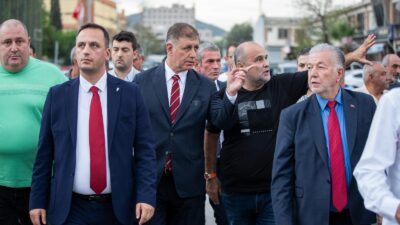 İzmir Ayakkabıcılar Odası seçimleri öncesi konuşan Yalçın Ata, Bornova Belediye