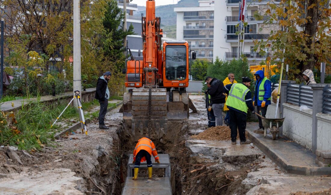 İzmir Büyükşehir Belediyesi, Çiğli Balatçık Mahallesi’nde yağışlı dönemlerde yaşanan su