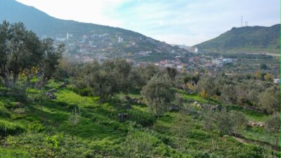 Menemen Belediyesi, Ayvacık’ta 100 yıldır taşıma suyla yapılan tarımı sona
