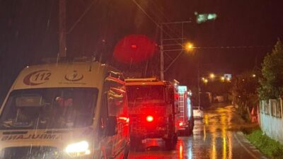İzmir’in Torbalı ilçesinde bir gecekonduda çıkan yangın söndürüldü. Evde yapılan