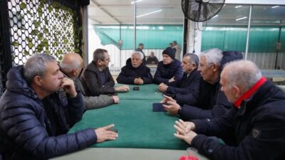 Yeni yılın ilk günlerinde Ayvalık’ta esnaf ve vatandaşlarla bir araya