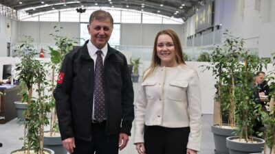 Konak Belediye Başkanı Nilüfer Çınarlı Mutlu, İzmir Büyükşehir Belediye Başkanı