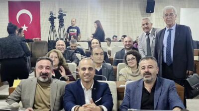 Karabağlar Belediye Meclisi’nin son toplantısındaki denetim komisyonu seçimlerinde yaşanan çatlak