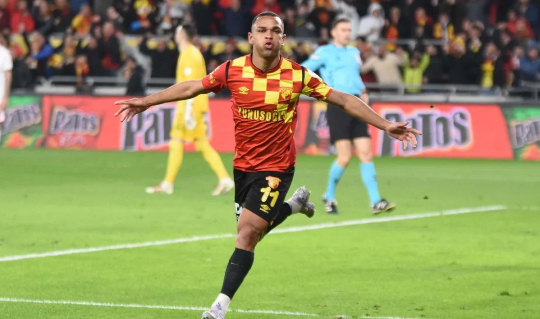 Süper Lig’de ikinci yarı öncesi golcü Guilherme Luiz’i renklerine bağlayan