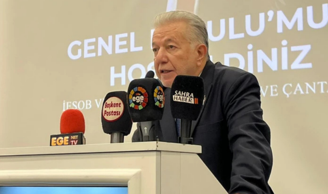 İzmir Ayakkabıcılar ve Çantacılar Odası’nın olağan genel kurulunda mevcut başkan